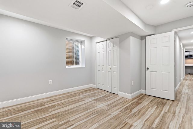 8701 LOCHAVEN DR, Gaithersburg, MD 20882