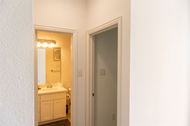 1000 Hoxton Road, Forney, TX 75126