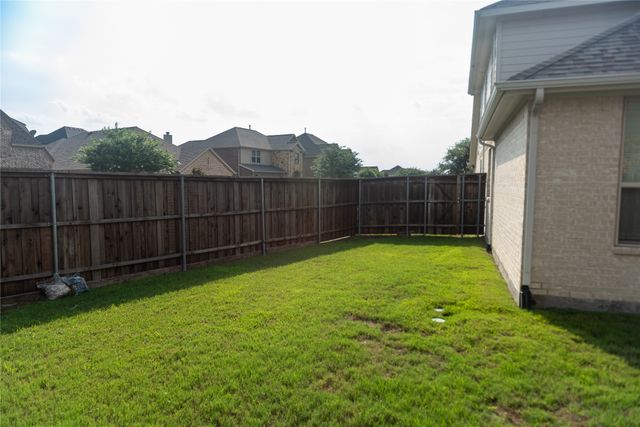 1000 Hoxton Road, Forney, TX 75126