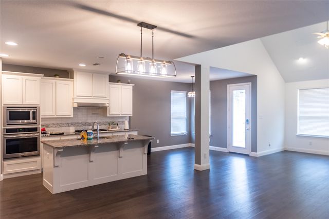 1000 Hoxton Road, Forney, TX 75126