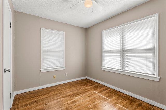 107 Hickory Street, Levelland, TX 79336