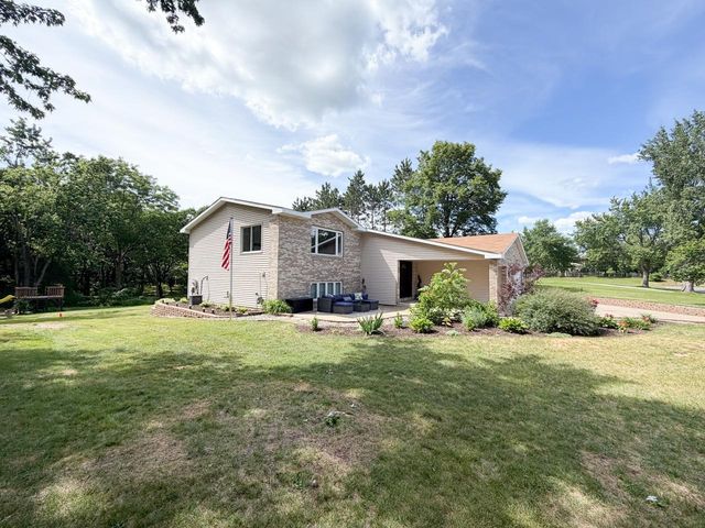 15620 Dolomite Street NW, Anoka, MN 55303