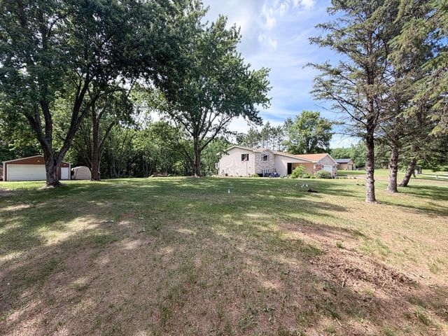 15620 Dolomite Street NW, Anoka, MN 55303