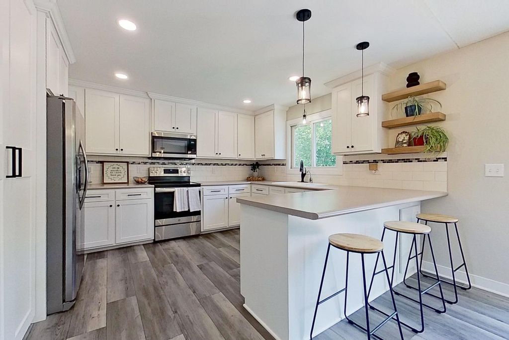 15620 Dolomite Street NW, Anoka, MN 55303