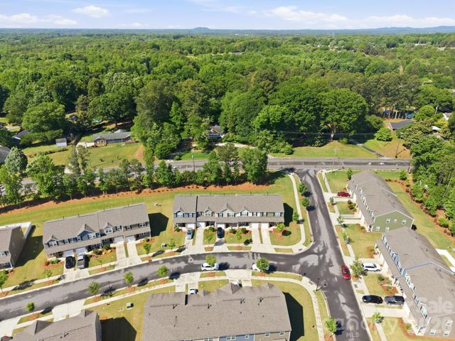 324 Zocalo Drive, Gastonia, NC 28056