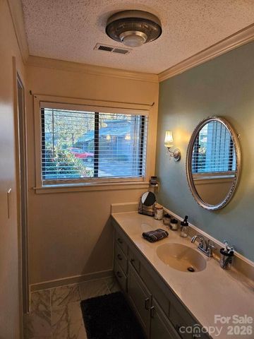 283 Tinequa Drive, Brevard, NC 28712