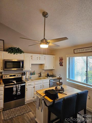 283 Tinequa Drive, Brevard, NC 28712