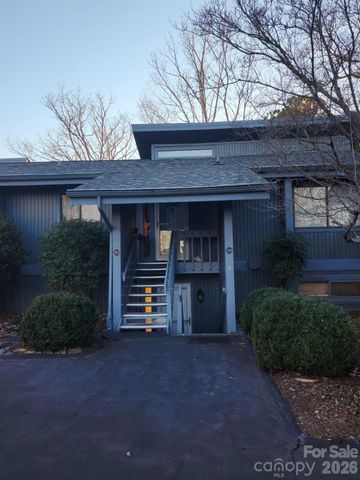 283 Tinequa Drive, Brevard, NC 28712