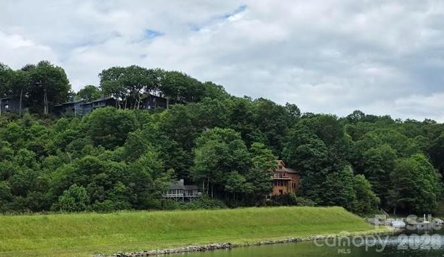 283 Tinequa Drive, Brevard, NC 28712