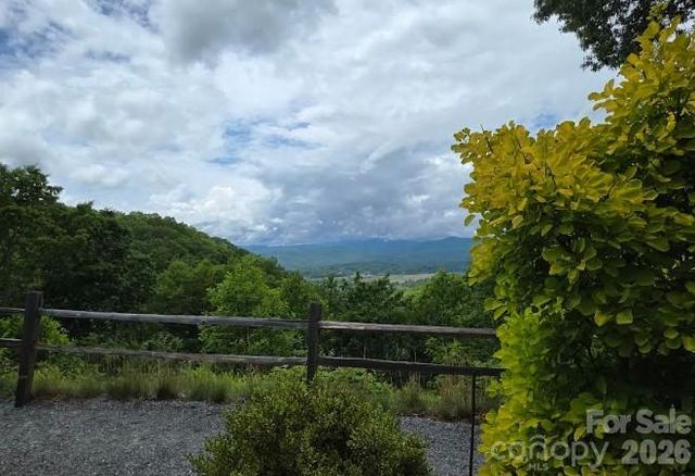 283 Tinequa Drive, Brevard, NC 28712