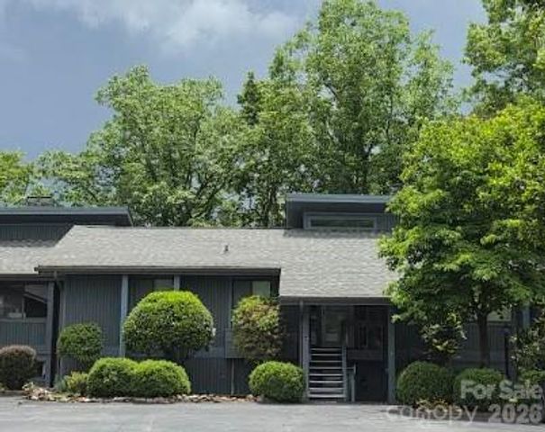 283 Tinequa Drive, Brevard, NC 28712