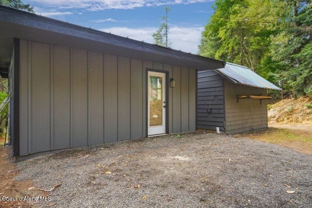 12034 N Wildwood Point RD, Hauser, ID 83854