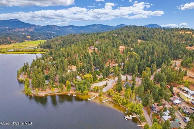 12034 N Wildwood Point RD, Hauser, ID 83854