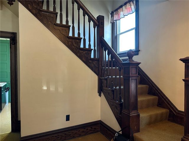 501 E 1st Ave, Derry Boro, PA 15627