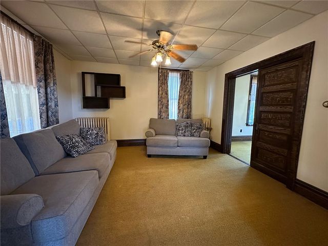 501 E 1st Ave, Derry Boro, PA 15627