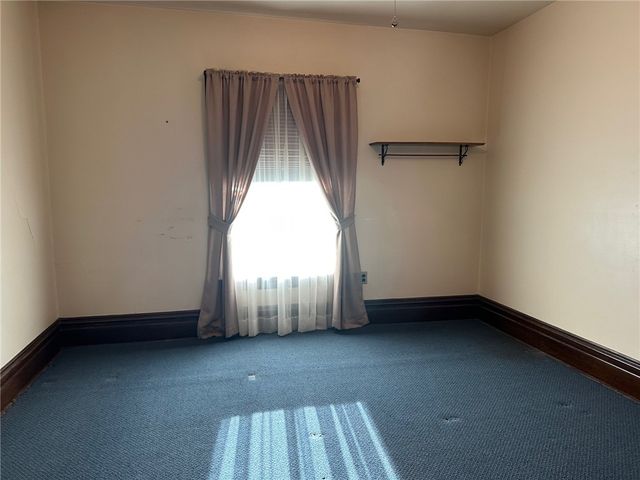 501 E 1st Ave, Derry Boro, PA 15627