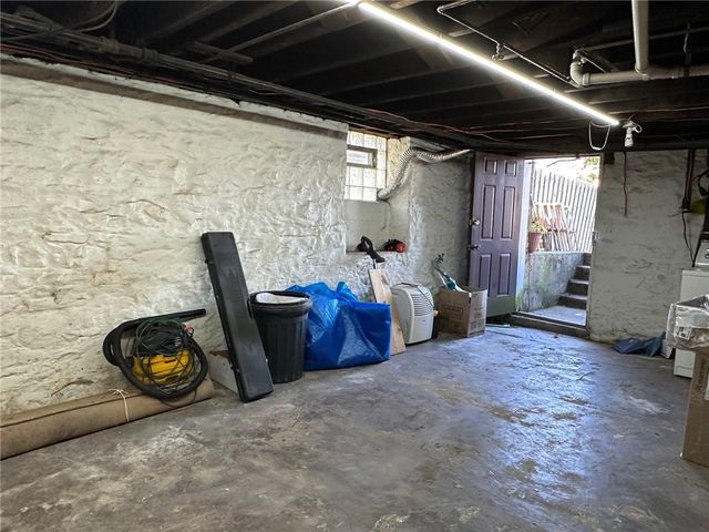 501 E 1st Ave, Derry Boro, PA 15627