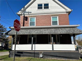 501 E 1st Ave, Derry Boro, PA 15627