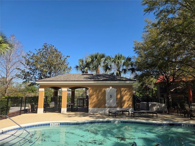 220 MAPLEBROOK DRIVE, Altamonte Springs, FL 32714