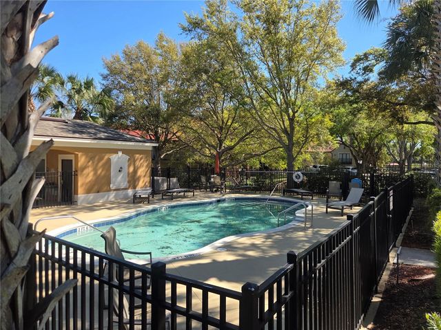 220 MAPLEBROOK DRIVE, Altamonte Springs, FL 32714