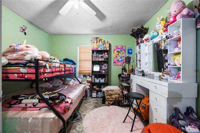 211 Ramon Private Road, Palmview, TX 78572