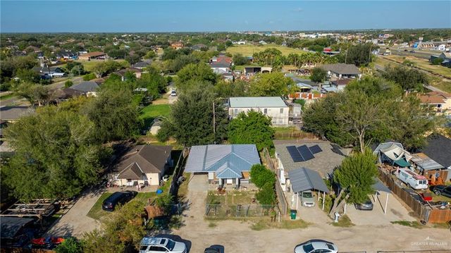 211 Ramon Private Road, Palmview, TX 78572