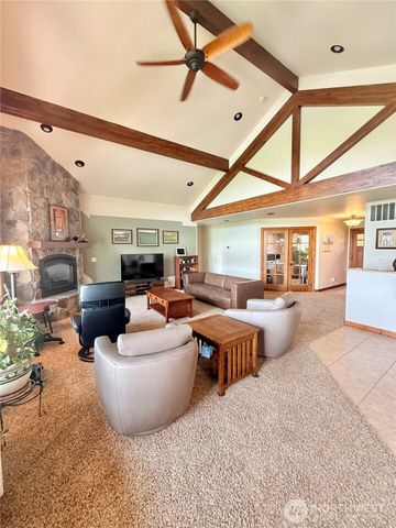 129 Robinson Canyon Road, Omak, WA 98841