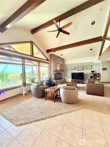 129 Robinson Canyon Road, Omak, WA 98841