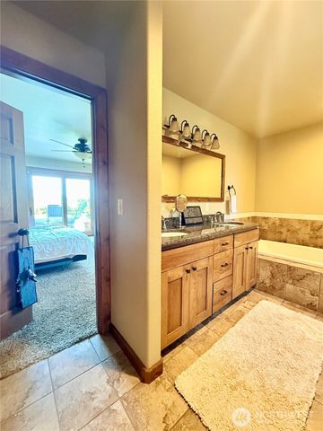 129 Robinson Canyon Road, Omak, WA 98841