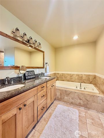 129 Robinson Canyon Road, Omak, WA 98841