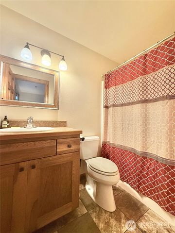 129 Robinson Canyon Road, Omak, WA 98841