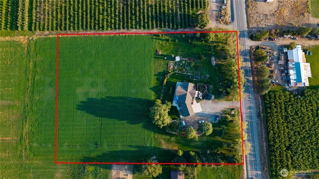 129 Robinson Canyon Road, Omak, WA 98841