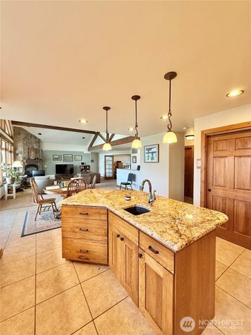 129 Robinson Canyon Road, Omak, WA 98841