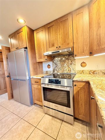 129 Robinson Canyon Road, Omak, WA 98841