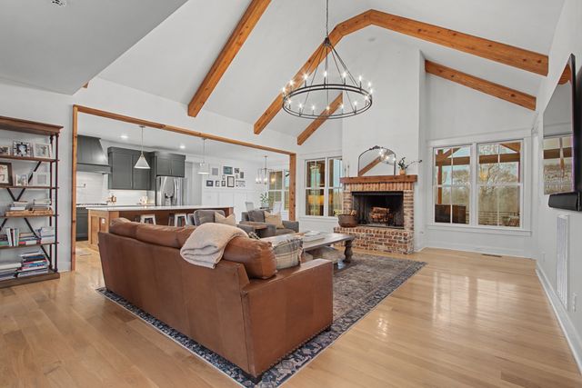 3019 Ora Ln, Spring Hill, TN 37174