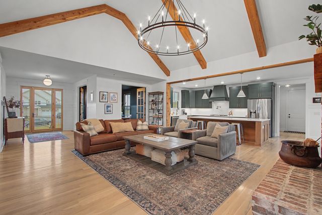 3019 Ora Ln, Spring Hill, TN 37174