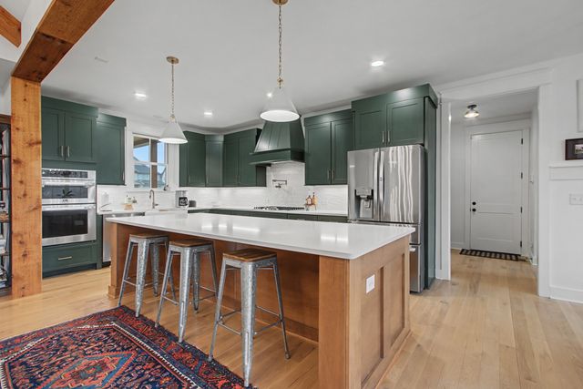 3019 Ora Ln, Spring Hill, TN 37174