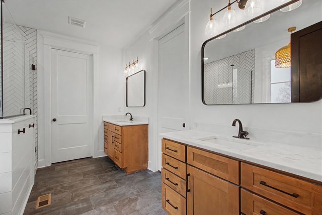 3019 Ora Ln, Spring Hill, TN 37174