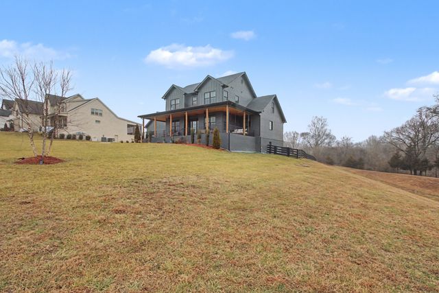 3019 Ora Ln, Spring Hill, TN 37174