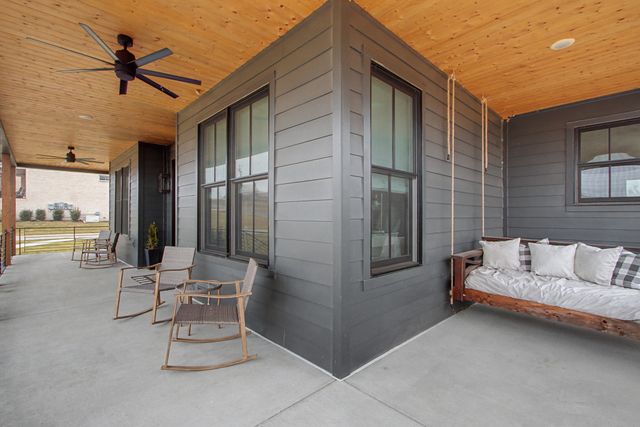 3019 Ora Ln, Spring Hill, TN 37174