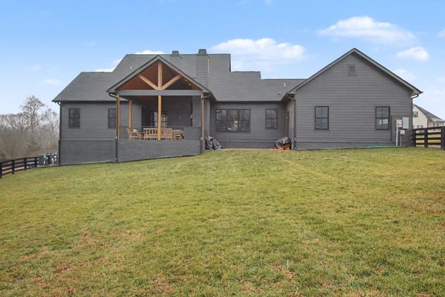 3019 Ora Ln, Spring Hill, TN 37174