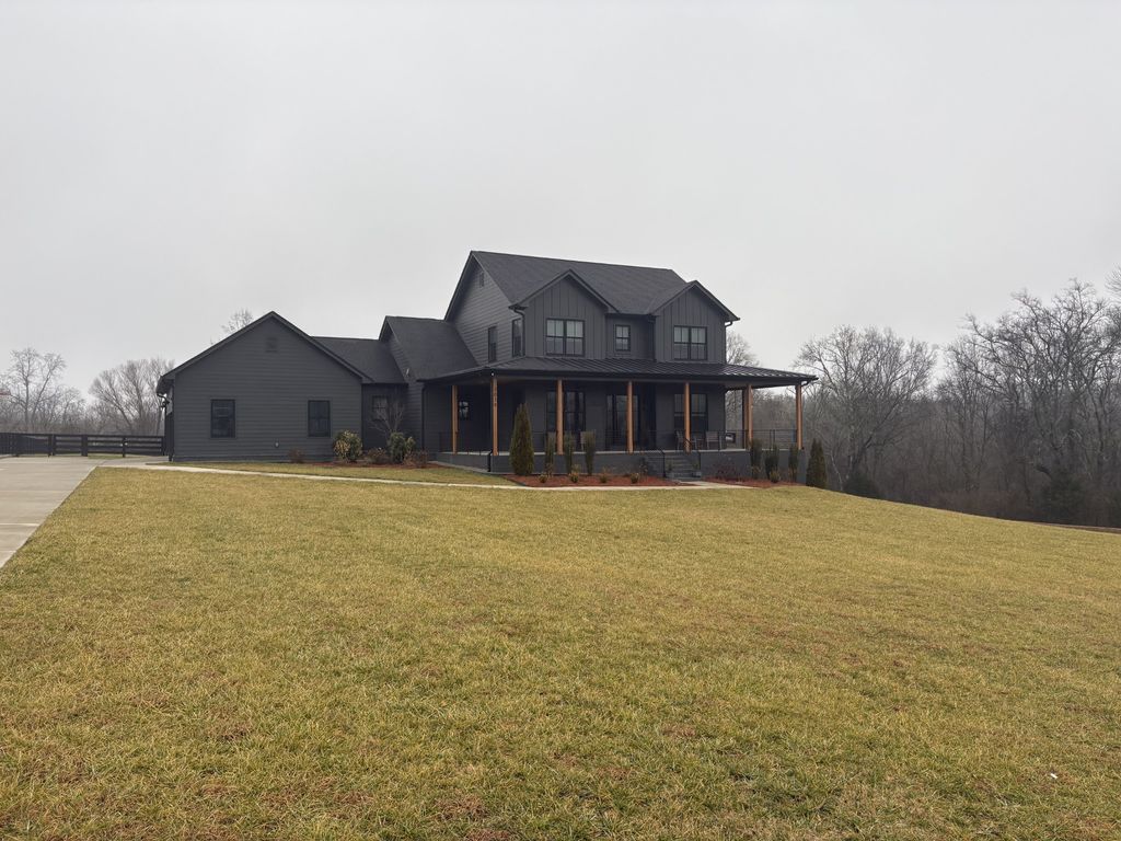 3019 Ora Ln, Spring Hill, TN 37174