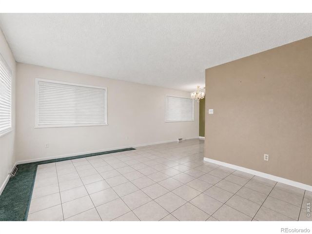 401 Fox Street, Longmont, CO 80504