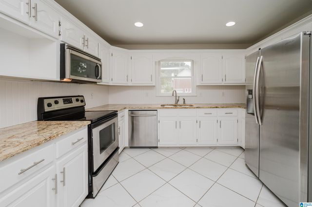 4004 POPLAR DRIVE, Adamsville, AL 35005