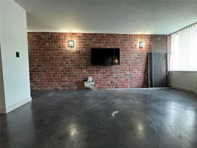 400 E COLONIAL DRIVE 108, Orlando, FL 32803