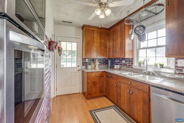 2893 SCOTTSVILLE RD, Charlottesville, VA 22902