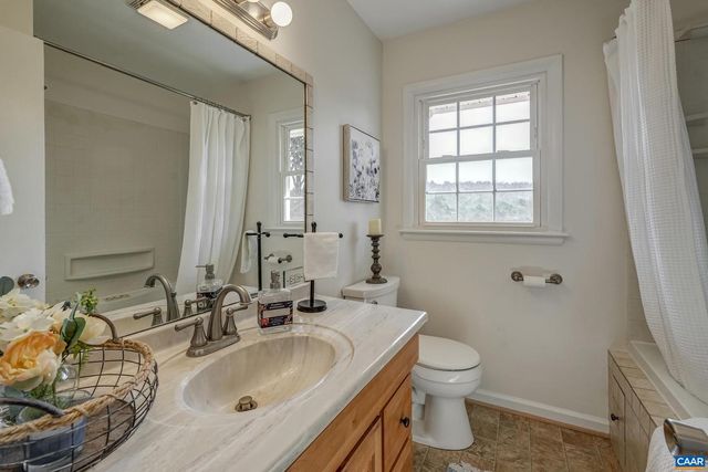 2893 SCOTTSVILLE RD, Charlottesville, VA 22902