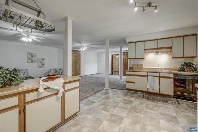 2893 SCOTTSVILLE RD, Charlottesville, VA 22902