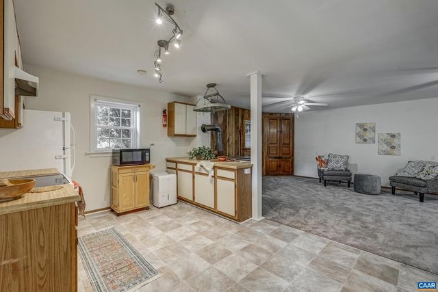 2893 SCOTTSVILLE RD, Charlottesville, VA 22902
