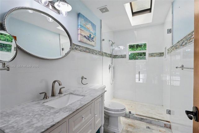 15144 SW 72nd Ct, Palmetto Bay, FL 33158